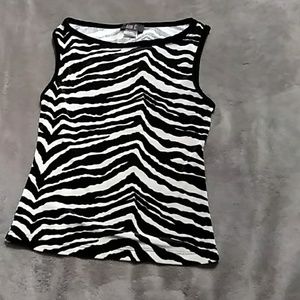 Zebra top